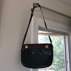 black gucci bag